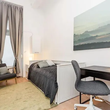 Newly Furnished Apartment For Up To 6 People Берлин Экстерьер фото