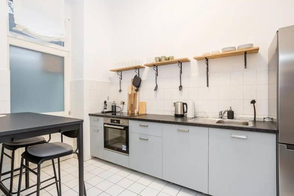 Newly Furnished For Up To 6 People Apartment *
